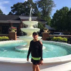 Meet your Posher, Suzanne